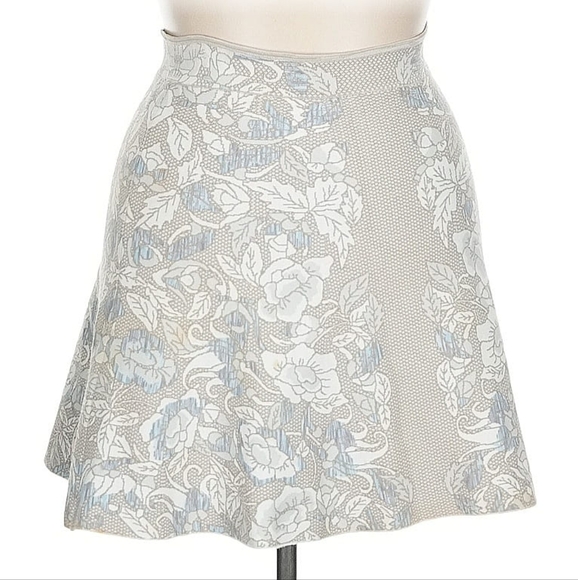 BCBGMaxAzria Dresses & Skirts - BCBGMAXAZRIA Skirt